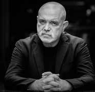 Ercan Kesal, care joacă rolul Sezai în „Minciuni de familie”, apariție emoționantă alături de cea mai importantă și iubită persoană din viața sa